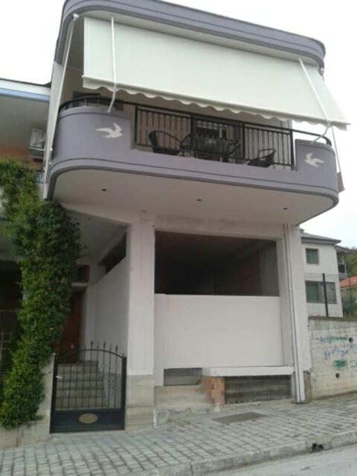 Lovely Meteora Home كالامباكا المظهر الخارجي الصورة